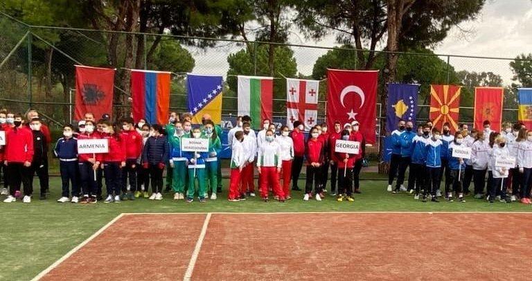 Read more about the article Ekipi shqiptar në aktivitetet e organizuara nga ITF dhe Tennis Europe, Antalia, Turqi.