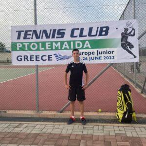 Read more about the article Alex Prifti, fitorja e parë në Greqi “Ptolemaida Juniors – Tennis Europe”