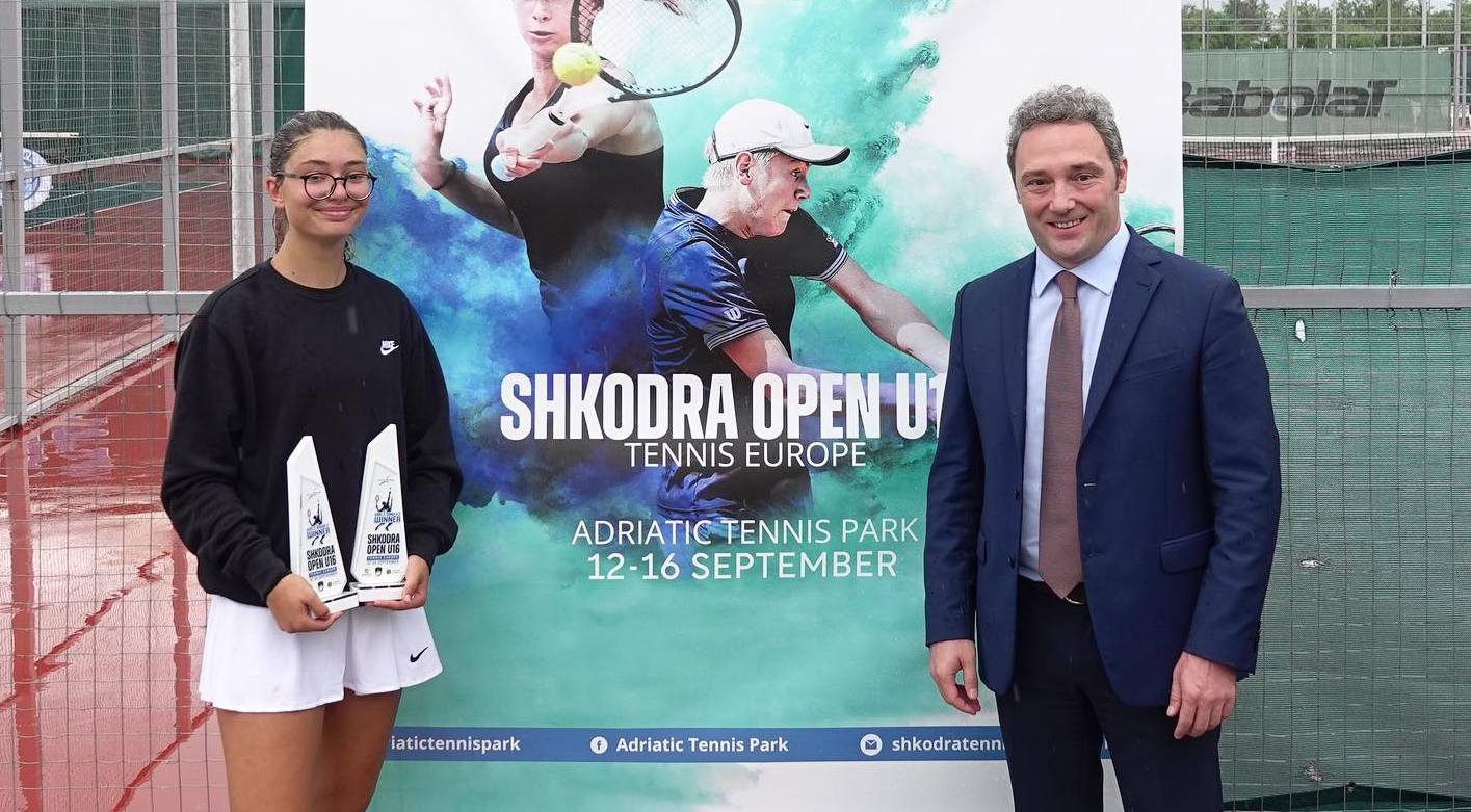 You are currently viewing Gresi Bajri fituese e turneut ndërkombëtar “Shkodra Open – Tennis Europe Junior Tour” U16